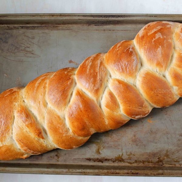 Guyunese Plait Bread